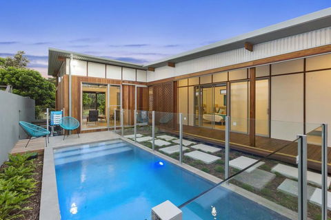 SEA GEM ON ECLIPSE - Accommodation Sunshine Coast 0