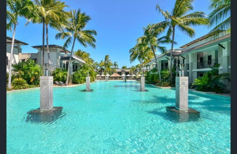 Sea Temple Port Douglas Swim Out Two Bathrooms - Direct Pool Access - Accommodation Sunshine Coast 1