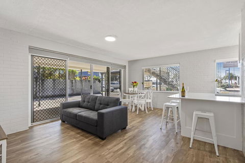Sea-Hi - Accommodation Sunshine Coast 0