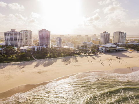 Sea-Hi - Accommodation Sunshine Coast 3