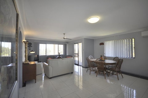 Seaclusion On Toorbul - Accommodation Sunshine Coast 3