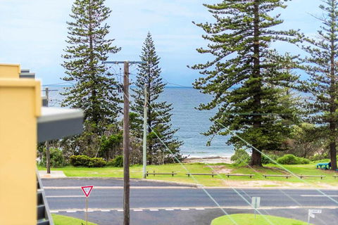 Seaspray 5 - Accommodation Sunshine Coast 2
