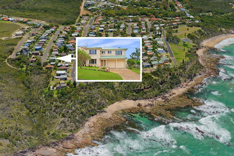SEAVIEW DREAM - Bonny Hills - Accommodation Sunshine Coast 0