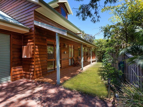Semaphore Beach House - Accommodation Sunshine Coast 0