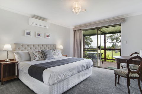 Shambhala Guesthouse - Accommodation Sunshine Coast 2