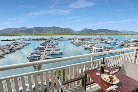 Shangri-La Hotel, The Marina, Cairns - Accommodation Sunshine Coast 2