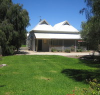 Showgrounds Cottage Naracoorte - Accommodation Sunshine Coast