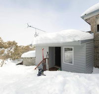 Ski View 4 - Accommodation Sunshine Coast