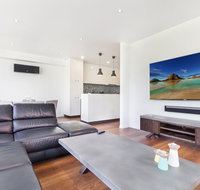 Smart apartment in elegant suburb close to city - Accommodation Sunshine Coast