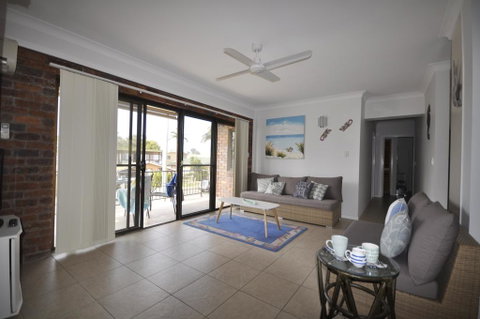 Smooth Sailing - Accommodation Sunshine Coast 2