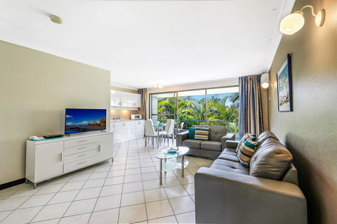 Smugglers On The Beach - Accommodation Sunshine Coast 3