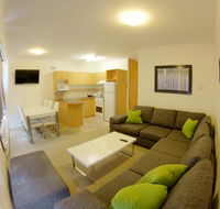 Snow Ski Apartments 08 - Accommodation Sunshine Coast