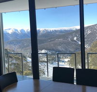 Snow Ski Apartments 28 - Accommodation Sunshine Coast