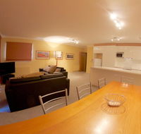 Snow Ski Apartments 36 - Accommodation Sunshine Coast