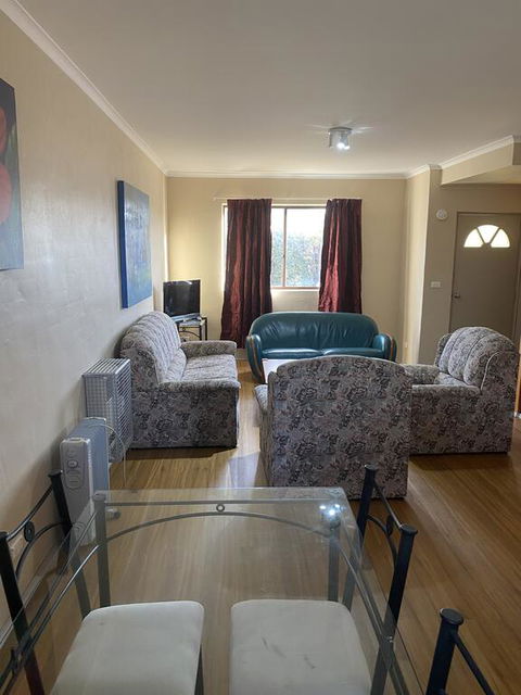 Snowgate Motel + Apartments - Accommodation Sunshine Coast 1