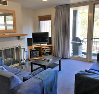 Snowman 6 - Accommodation Sunshine Coast