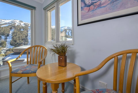 Snowman 8 - Accommodation Sunshine Coast 3