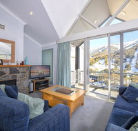 Snowman 8 - Accommodation Sunshine Coast