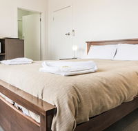 Somerset Hotel - Accommodation Sunshine Coast