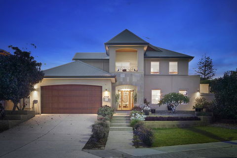 Sorrento Beach Bed & Breakfast - Accommodation Sunshine Coast 0