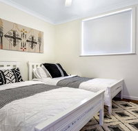 Sounds of Sunshine Whole House - Accommodation Sunshine Coast