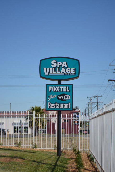 Spa Village Travel Inn - Accommodation Sunshine Coast 3