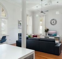 Spacious 2-bed 2-bath Home with Parking and Balcony - Accommodation Sunshine Coast