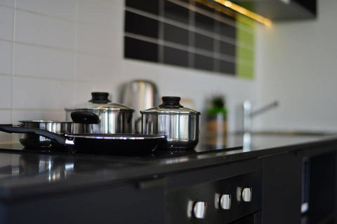 Spacious Docklands 2 Bedroom 2 Bathroom Apartment - Accommodation Sunshine Coast 3