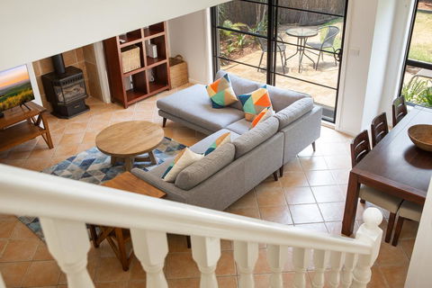 Spacious Home In The Heart Of Avalon Beach - Accommodation Sunshine Coast 2
