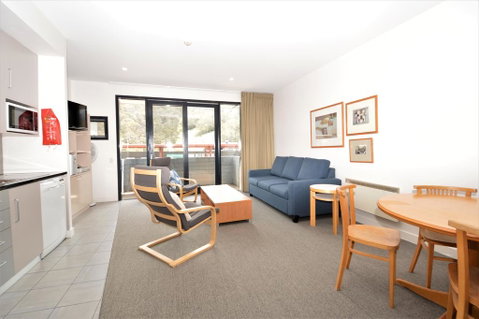 Squatters Run 4 - Accommodation Sunshine Coast 0