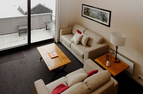 Squatters Run Apartments - Accommodation Sunshine Coast 0