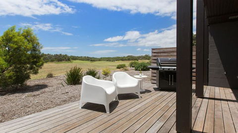 ST ANDREWS BEACH APARTMENT 4.01 - Accommodation Sunshine Coast 1