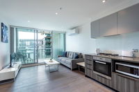 STAYCO Docklands
