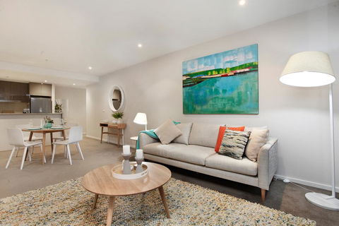 StayCentral On Nott - Accommodation Sunshine Coast 1