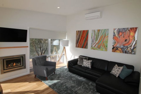 Stillwater Chalet A- Lake Crackenback - Accommodation Sunshine Coast 0