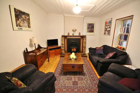 Stonewall Cottage - Accommodation Sunshine Coast 2