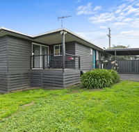 Strathmore Beach House 67 - Accommodation Sunshine Coast