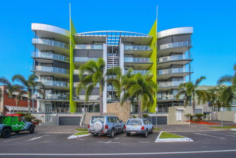 Stunning Ground Floor City Apartment. - Accommodation Sunshine Coast 1
