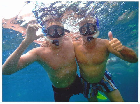 STUNNING MAGNETIC ISLAND HOME,PRIVATE, LARGE POOL,ADULTS ONLY - Accommodation Sunshine Coast 1