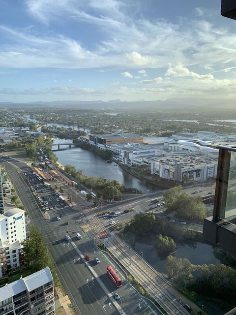 Stunning Oceanview 2BR Unit, Free Carpark & WIFI - Accommodation Sunshine Coast 1