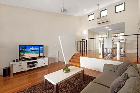 Stunning Panorama Apartments - Accommodation Sunshine Coast 3