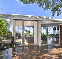 Stunning Seaviews Sunshine Beach - Accommodation Sunshine Coast