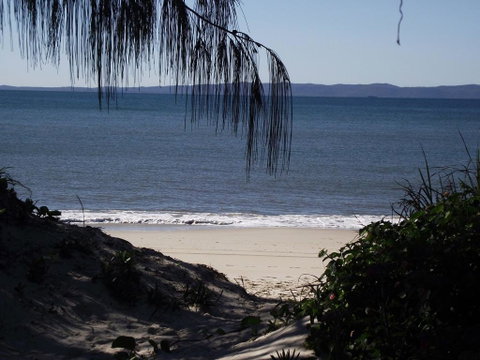 Stunning Surfside Apartment - Boyd St, Woorim - Accommodation Sunshine Coast 1