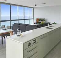 Stunning Views Air On BroadbeachWine Wifi Parking - Accommodation Sunshine Coast