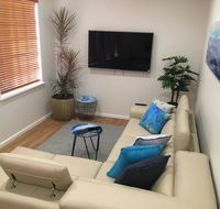 Stylish North Perth on Cafe strip - Accommodation Sunshine Coast