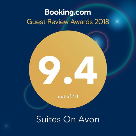 Suites On Avon - Accommodation Sunshine Coast 3