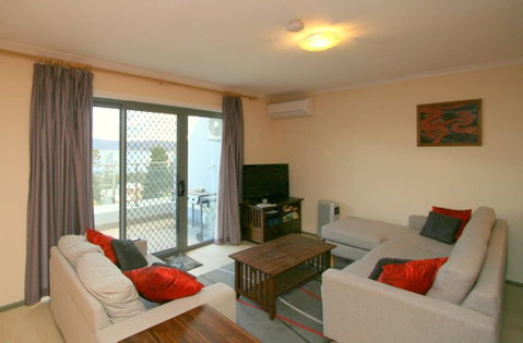 Summit 10/35 Clyde Street - Accommodation Sunshine Coast 1