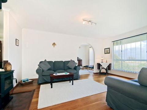 Sun & Sea - Accommodation Sunshine Coast 1