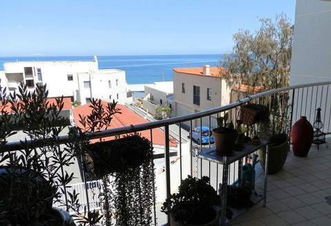 Sun, Sand, Sea And Salty Kisses Cottesloe Beach House - Accommodation Sunshine Coast 0