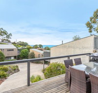 SUNRISE AT BREAKERS - Townhouse close to town - Accommodation Sunshine Coast